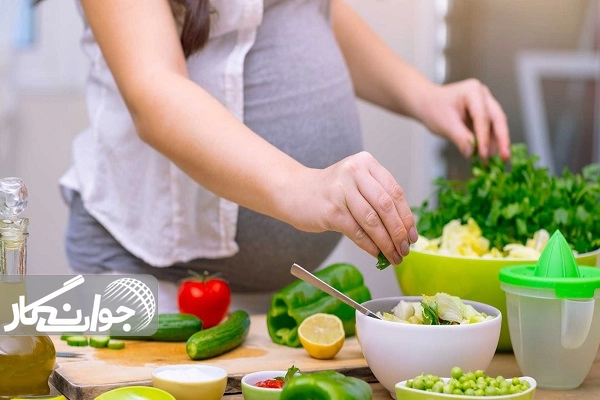 تضمین سلامت مادر و جنین با تغذیه مناسب