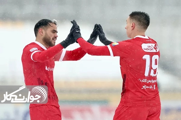 پرسپولیس در برف سپاهان را به آتش کشید