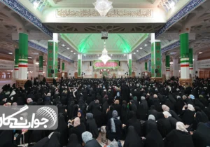 اجتماع ۴ هزار نفری دختران ایران