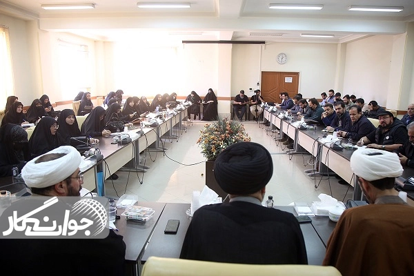برنامههای حرم مطهر در دهه کرامت