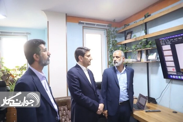 حمله دشمن به ۵۰۰ مرکز ارتباطی در جنگ رمضان