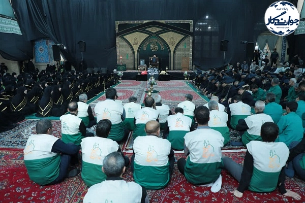 پرچم بقاع متبرکه نماد هویت و تقواست